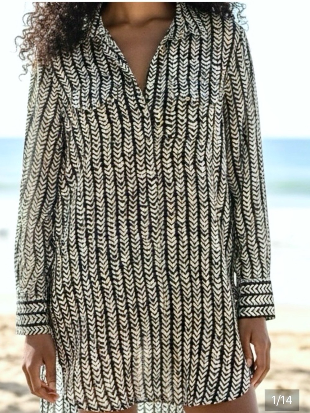 J. Crew Long Sleeve Tunic Shirt Button Front Chevron Print Sz S